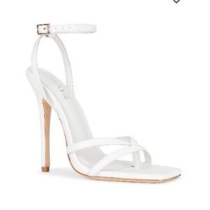 Raye Rea Heel size: 7.5